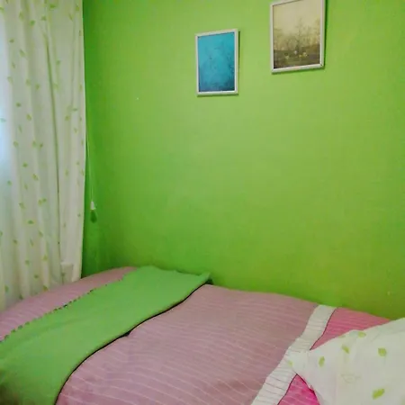 3 Bedrooms Chalet With Terrace And Wifi At