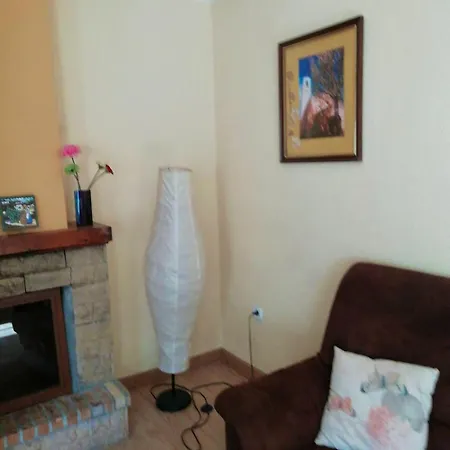 3 Bedrooms Chalet With Terrace And Wifi At Шале